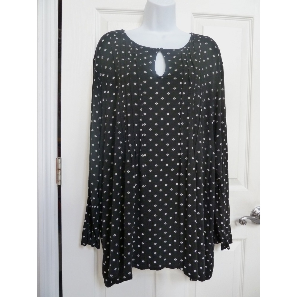 J. Jill Wearever Plus Sz 4X Pin-Tucked Pullover Top Daisies Boho Black White